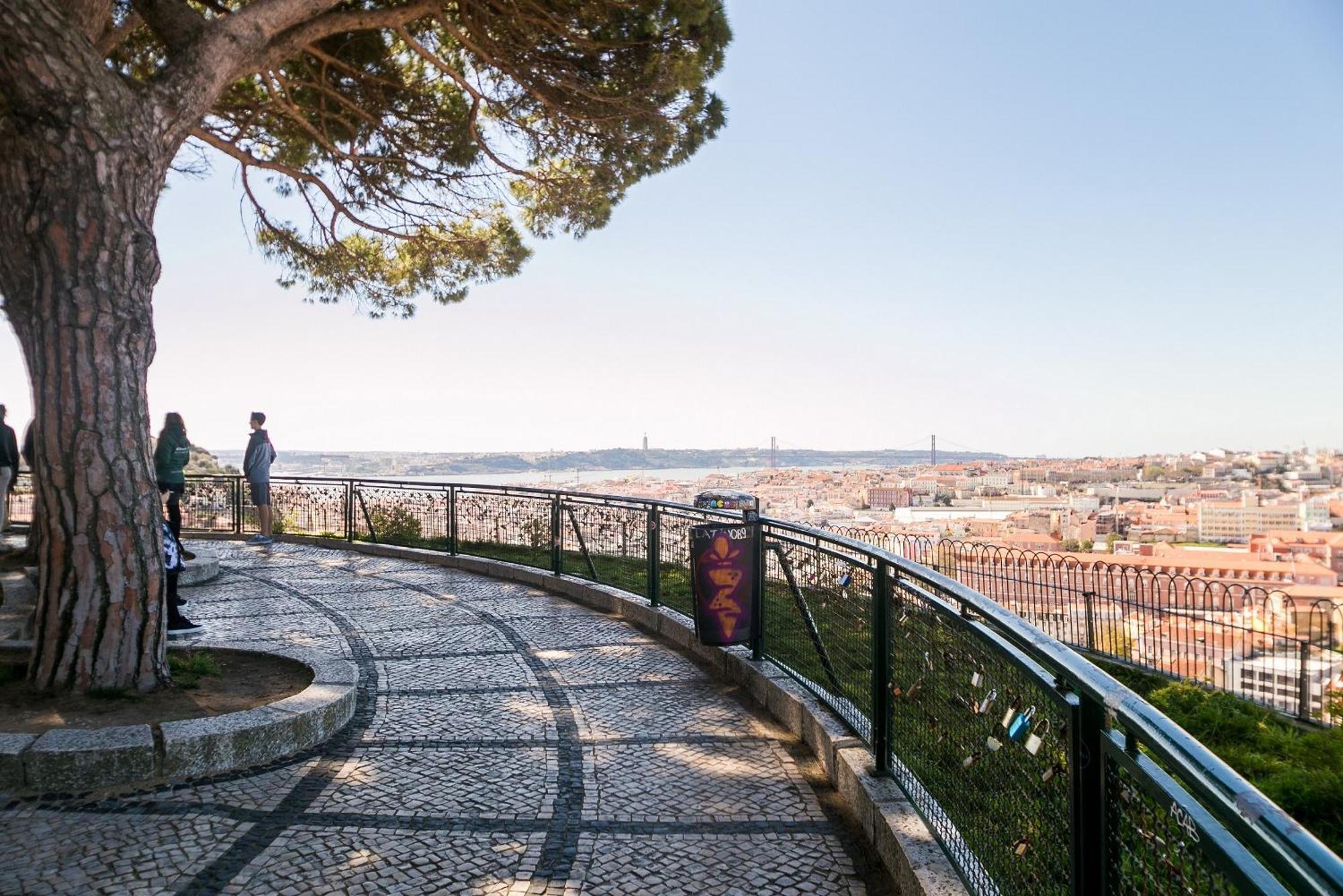 Happy Stay Lisbon - Suite With A View, Private Terrace & Ac Zewnętrze zdjęcie